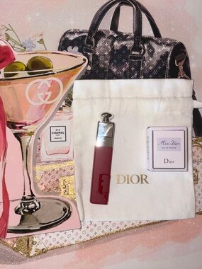 Dior NIB Addict Natural Berry Lip Tint 771 with Enchantillon & Dior White Bag